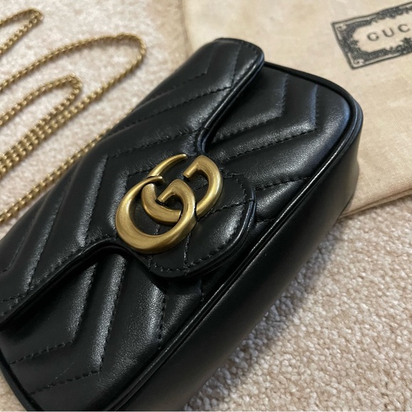 Gucci GG MARMONT SUPER MINI BAG - Picture 12 of 13